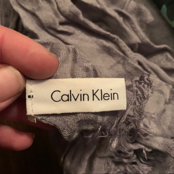 Calvin Klein Scarves x2 - Picture 6 of 6